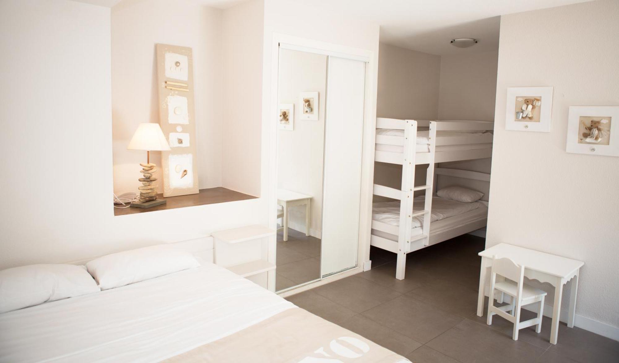 Hotel Autre Mer นัวร์มูติเย-ออง-ลิล ห้อง รูปภาพ