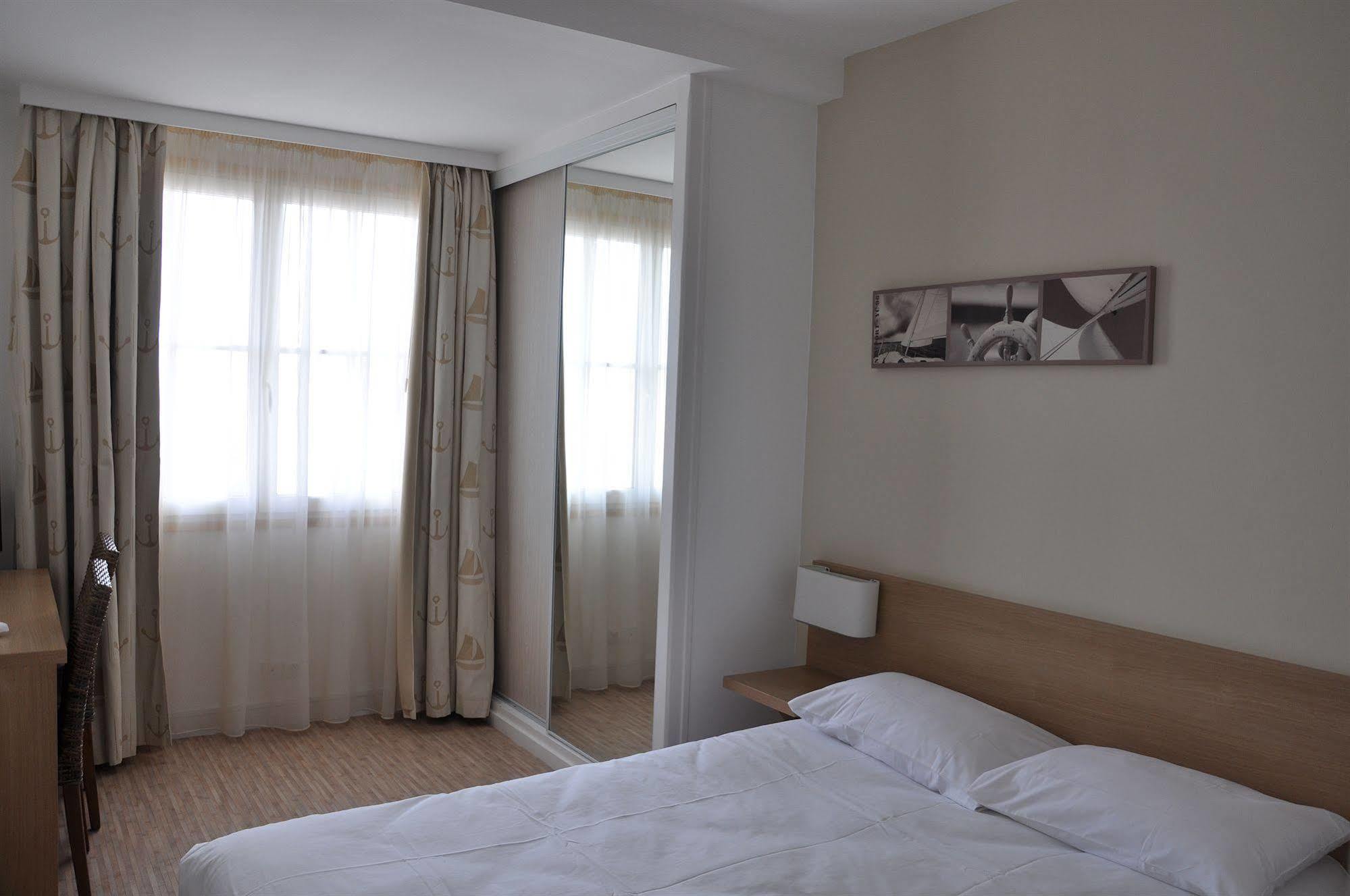 Hotel Autre Mer นัวร์มูติเย-ออง-ลิล ภายนอก รูปภาพ