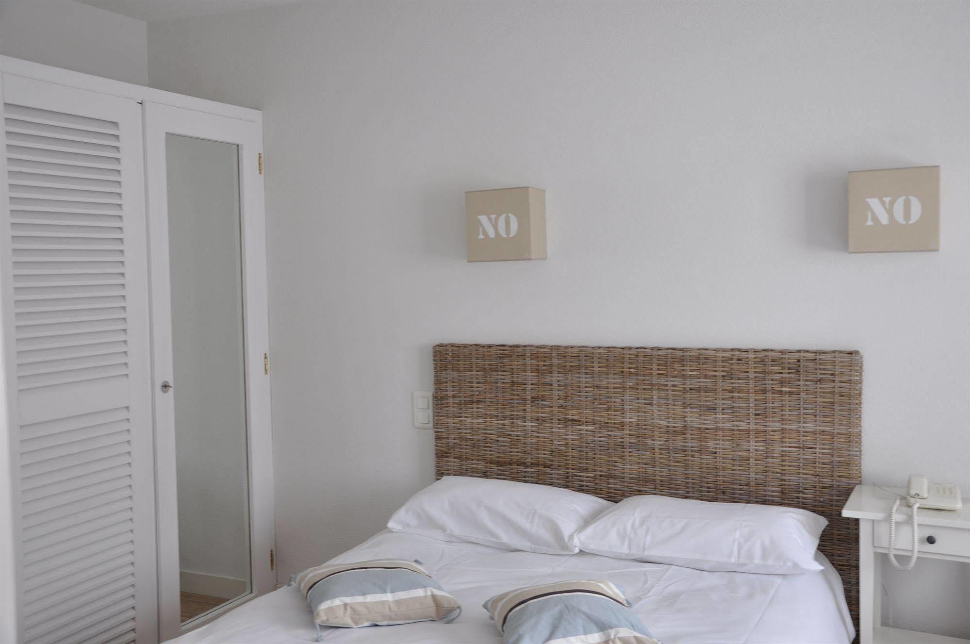 Hotel Autre Mer นัวร์มูติเย-ออง-ลิล ภายนอก รูปภาพ