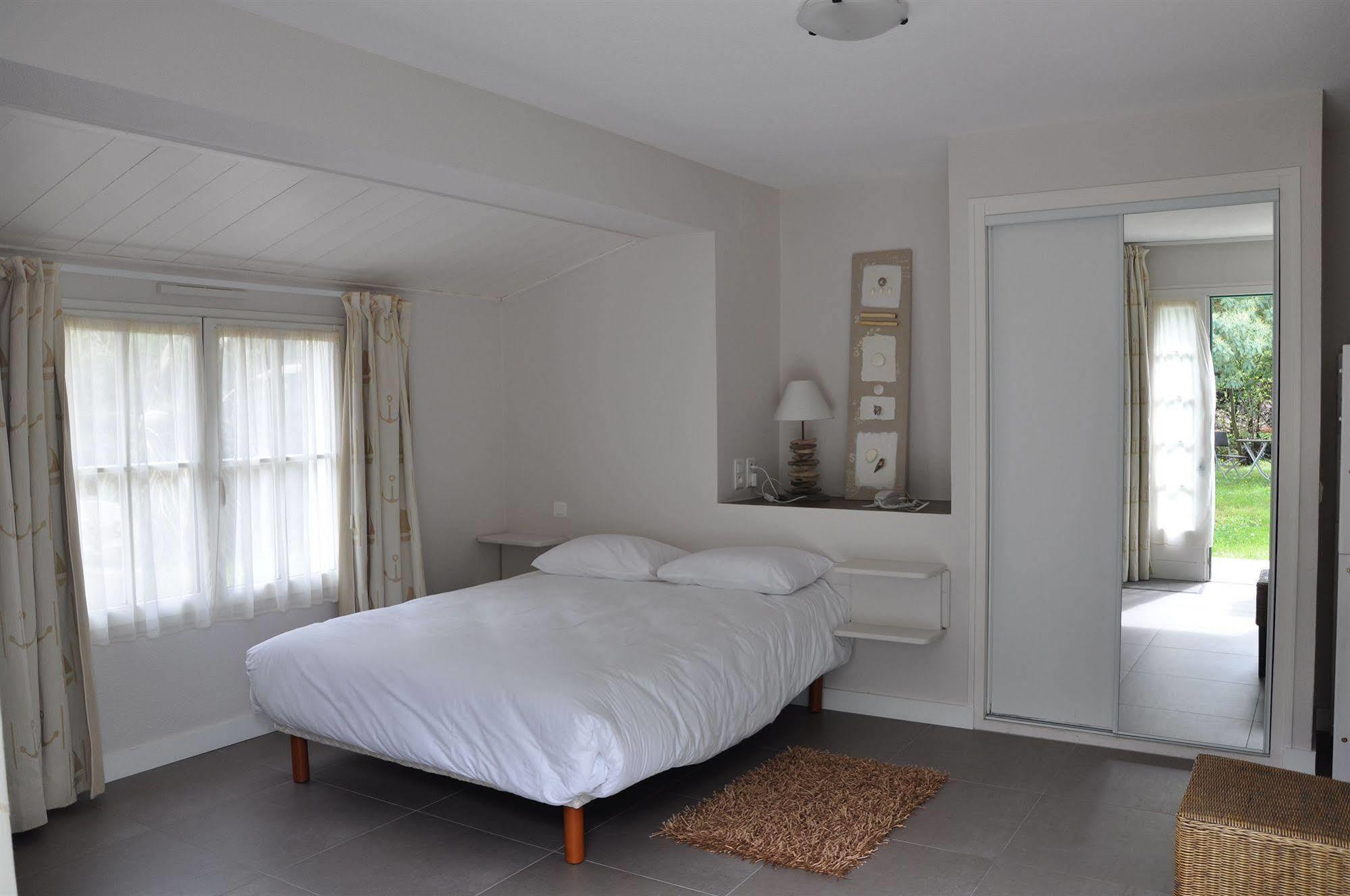 Hotel Autre Mer นัวร์มูติเย-ออง-ลิล ภายนอก รูปภาพ